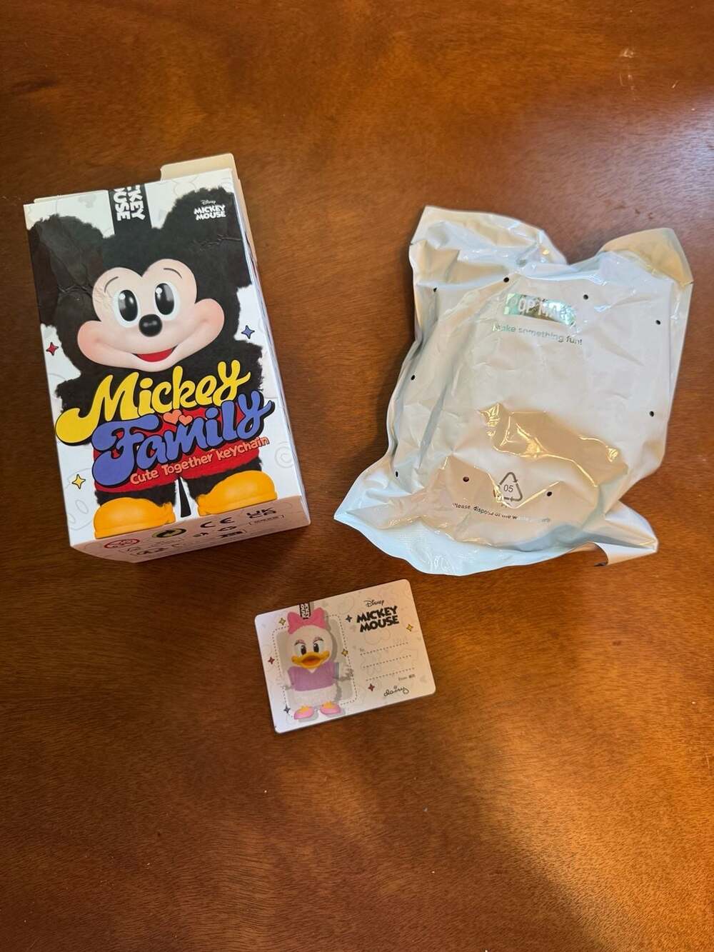 Pop Mart Disney Mickey Family Cute Together Keychain Blind Box - Daisy Duck Edit